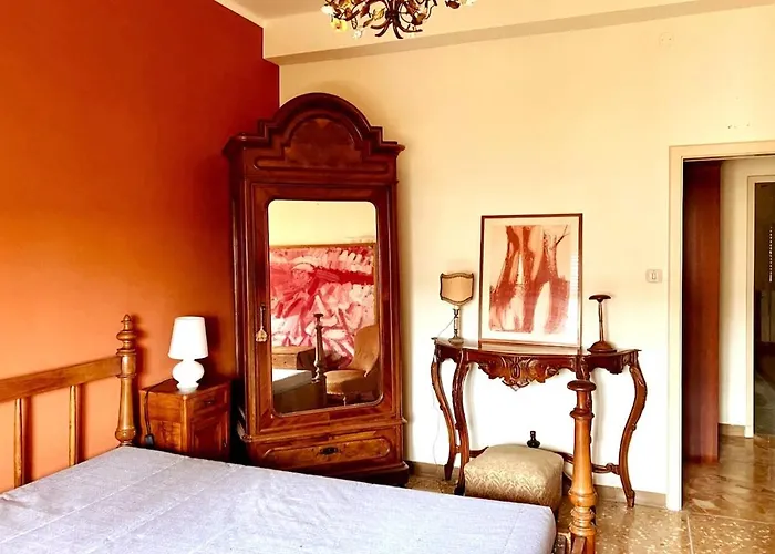 The Artist Apartman Bologna